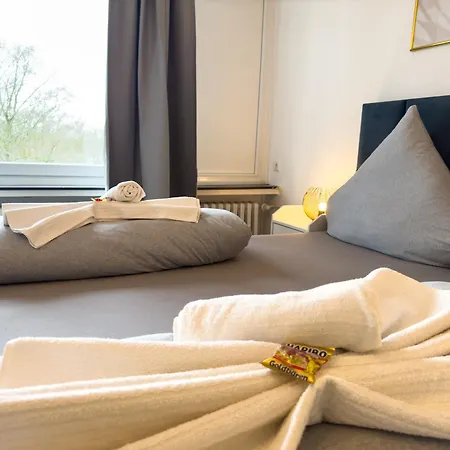 Fuer 4 Gaeste Mit Kostenlosen Parkplaetzen Und Lift Apartmán Hannover