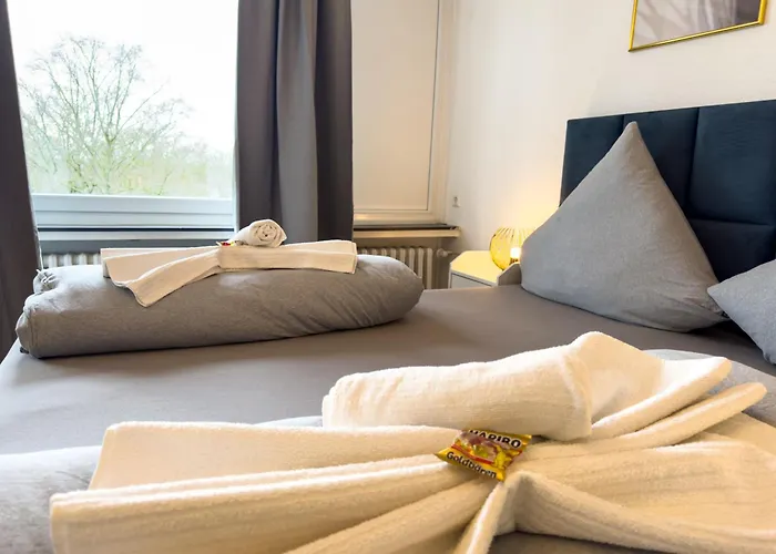 Fuer 4 Gaeste Mit Kostenlosen Parkplaetzen Und Lift Apartman Hannover