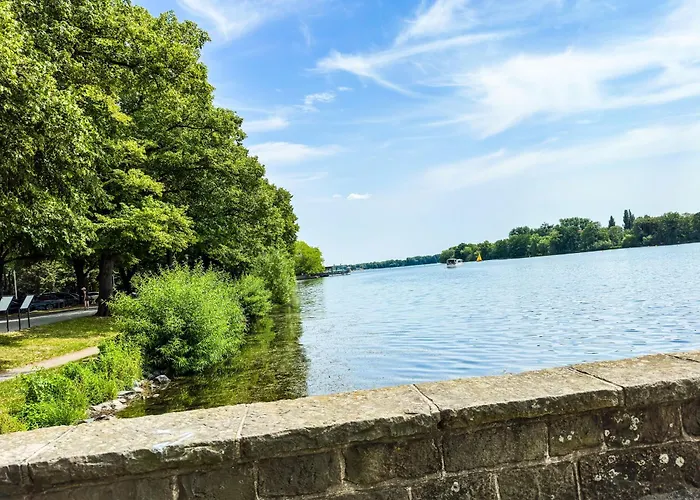 Fuer 4 Gaeste Mit Kostenlosen Parkplaetzen Und Lift * Hannover